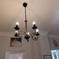 LAMPADARIO  FERRO. BATTUTO