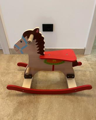 Cavallo a dondolo bambini
