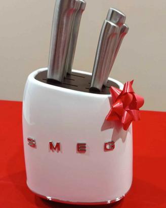 SMEG  ceppo portacoltelli (nuovo) 6 coltelli smeg 
