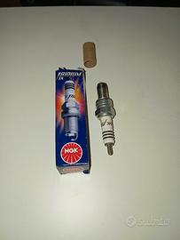 Candela Iridio NGK- CR8EIX