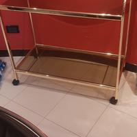 carrello e tre tavolinetti in ottone e vetro