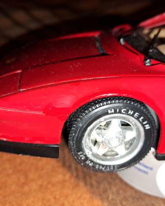 Ferrari modellini