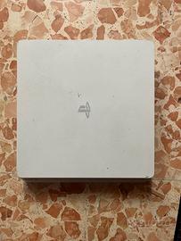 Ps4 slim usata