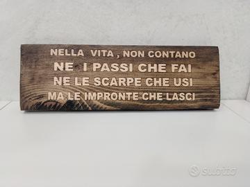 locandina in legno 