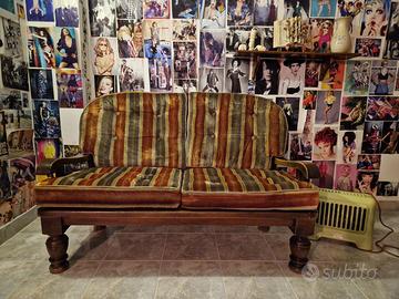 Divano vintage stile veneziano-etnico
