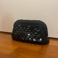 Clutch bag nera con pailettes