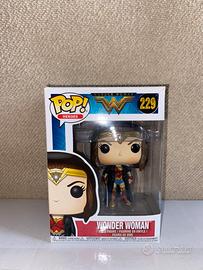 WONDER WOMAN Funko Pop!!