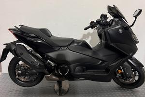 Yamaha T Max 560