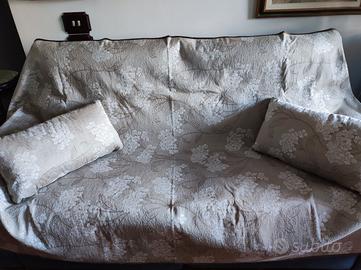 telo copridivano  con 2 cuscini