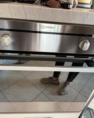 Forno ad incasso