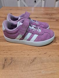 scarpe Adidas numero 33