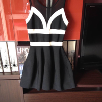 vestito stoffa particolare taglia m