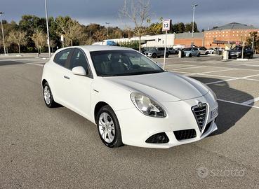 Alfa Romeo Giulietta 1.4 Turbo 120 CV Distinctive*