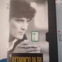 due videocassette troisi ricomoncio da tre. le vie