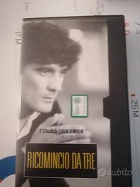 due videocassette troisi ricomoncio da tre. le vie