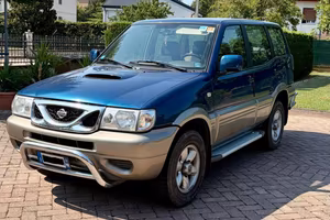 Nissan Terrano II 2.7 TD Intercooler solo120000 KM