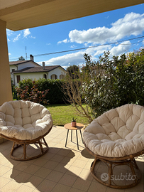 Appartamento con ampio giardino e garage