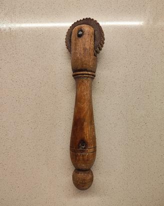 Rotella tagliapasta antica