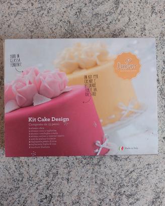 Set attrezzi per decorazioni torte