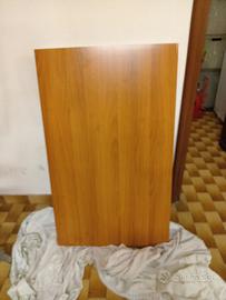 tavolo con sedie 
