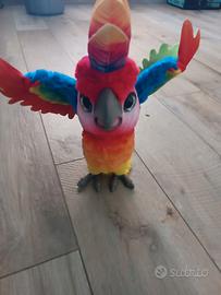 Furreal martino il pappagallo parlante Tutto per i bambini In vendita a Pavia