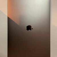 Macbook Pro 16