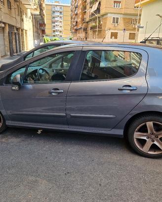 Peugeot 308 1.6 VTI 120CV 5p. Tecno