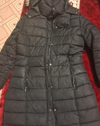 stock giubini donna e uomo 