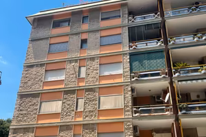 Quadrilocale a Napoli Via Nicolardi Parco Arcadia