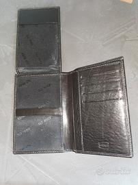 portafoglio uomo  nuovo 