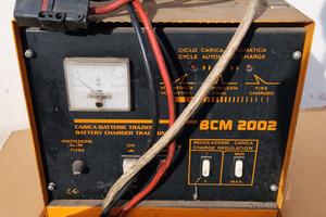 Carica batterie muletto