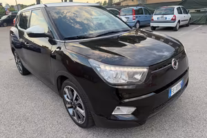 SSANGYONG Tivoli 1.6 2WD Be senza nessun lavoro