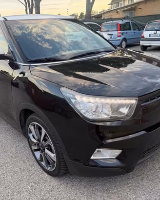 SSANGYONG Tivoli 1.6 2WD Be senza nessun lavoro