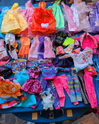 Vestiti adatti per Barbie e Ken