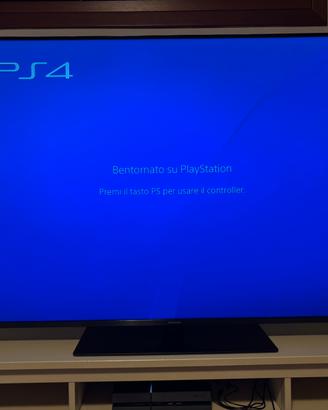 PlayStation 4 + 3 Joystick