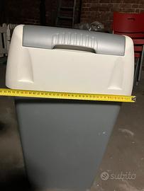 Pattumiera 50 lt coperchio basculante