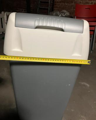 Pattumiera 50 lt coperchio basculante