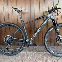 mtb cube reaction 29" L carbonio
