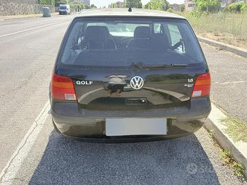 Golf 1.6 benzina