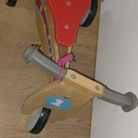 Triciclo senza pedali