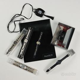 Gruppo di Sei Orologi Swatch a Tema 'Noir Anni 90