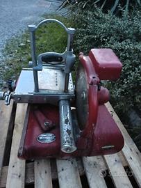 affettatrice a volano antica 