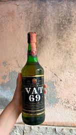 VAT 69 Finest Scotch Whisky