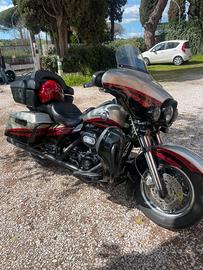 Harley Electra glide CVO SE 2006