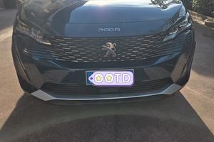 peugeot 3008 1.5 131cv. 