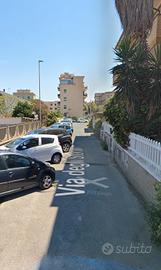 Fiumicino, appartamento luminoso