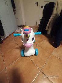 unicorno giocattolo