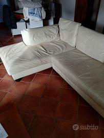 Divano Poltronesofà in pelle
