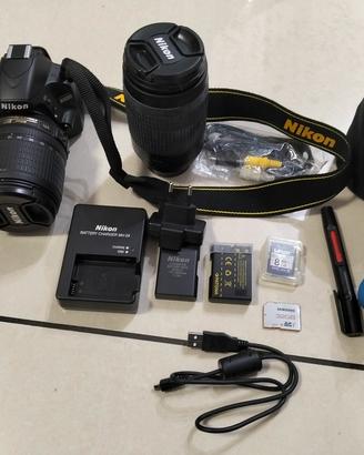 Nikon D3200 kit completo con n.2 obiettivi