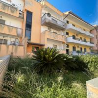 Semindipendente con Garage e Terrazzo Zona Vignalo